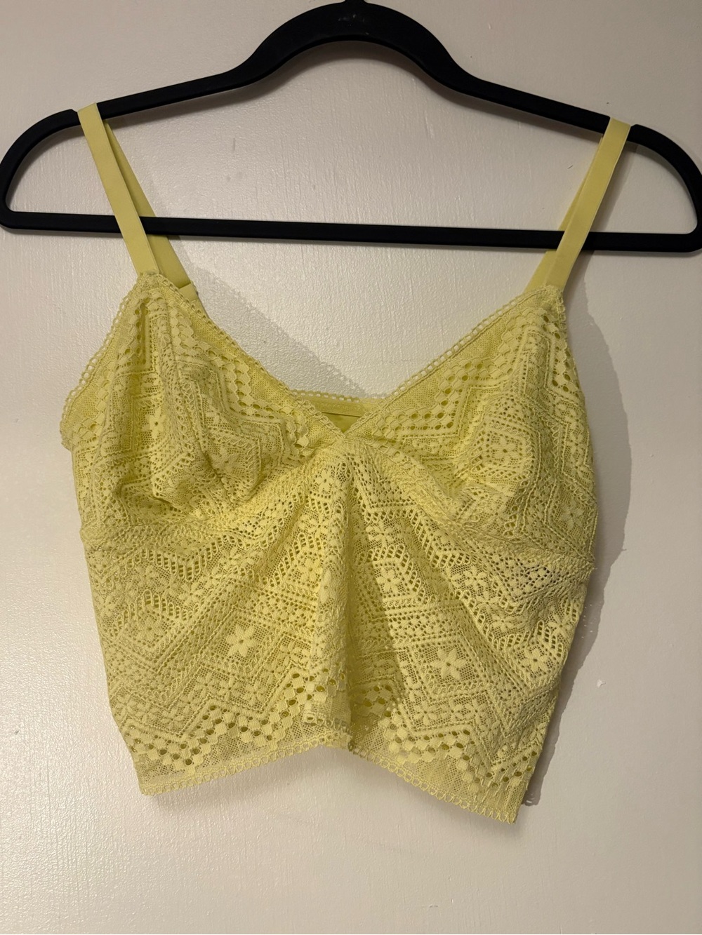 🔥2 for $15 🍋 hilghter yellow super soft stretch lace bralette